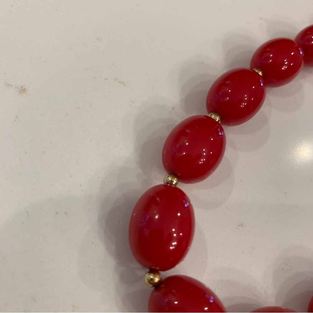 Vintage* 1980’s Pair of  Red & GreenBeaded Necklaces Perfectly Festive! - Picture 5 of 9